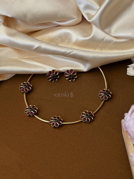 Floral Stone Choker Necklace with Matching Earrings
