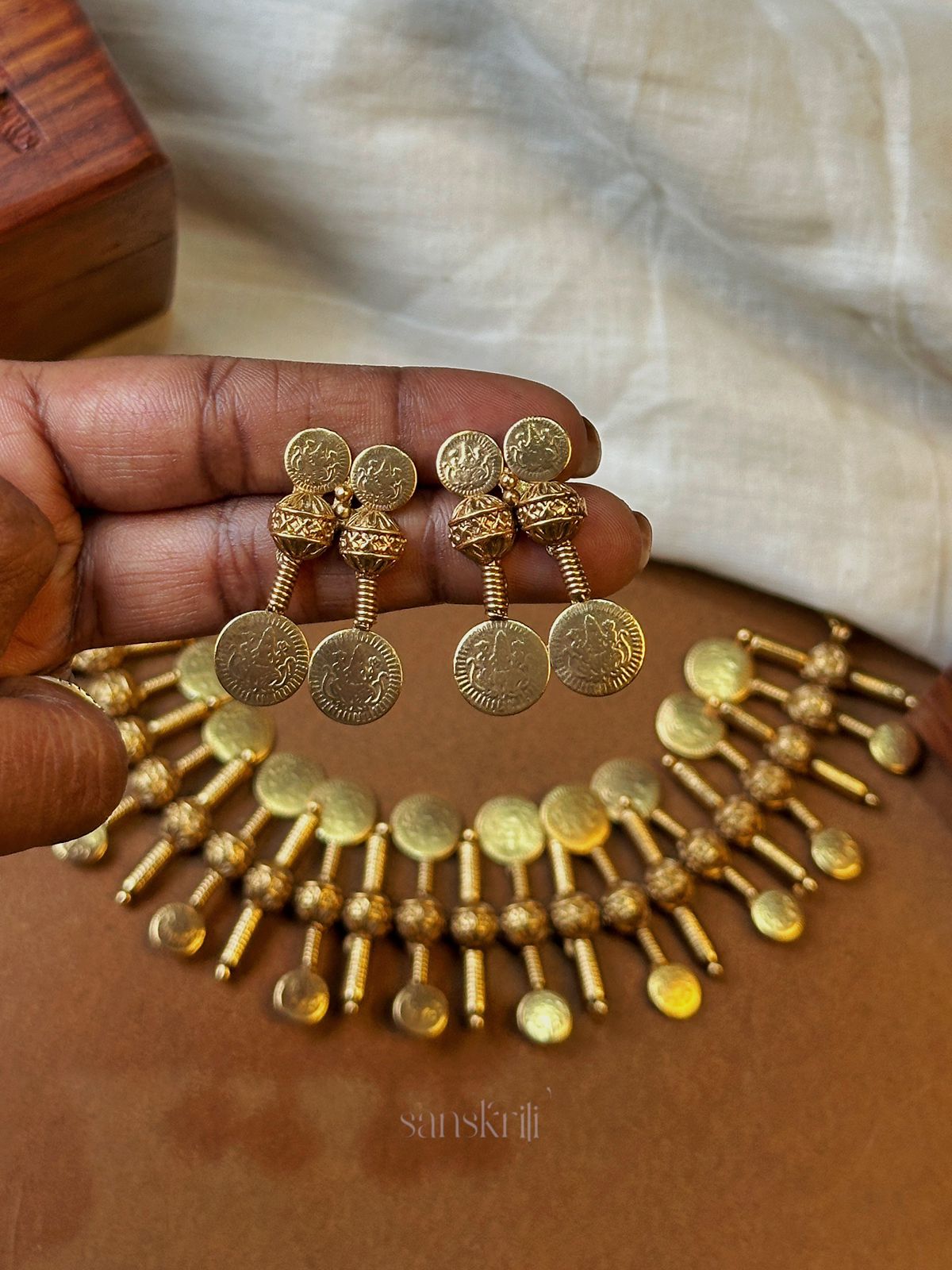 Double side kaasimala