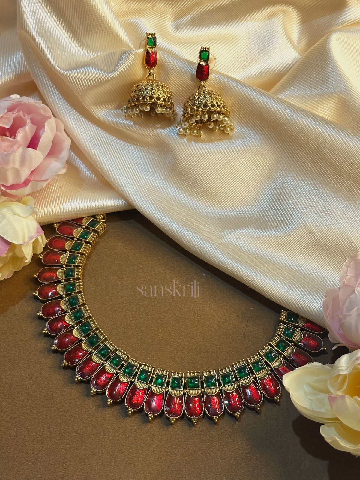 Royal Green & Red Stone Necklace Set