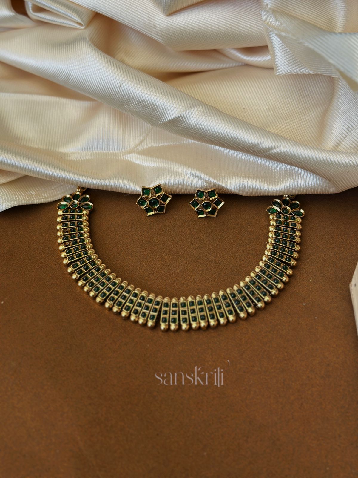 Ruby Kemp Necklace with Floral Studs in green and red